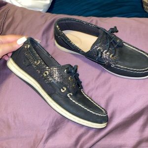 Black Sperry’s